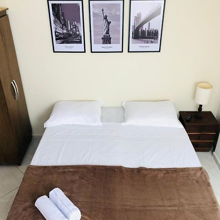 Apto Compacto Com Ar No Centro De Raul Soares-Mg Apartman Kültér fotó