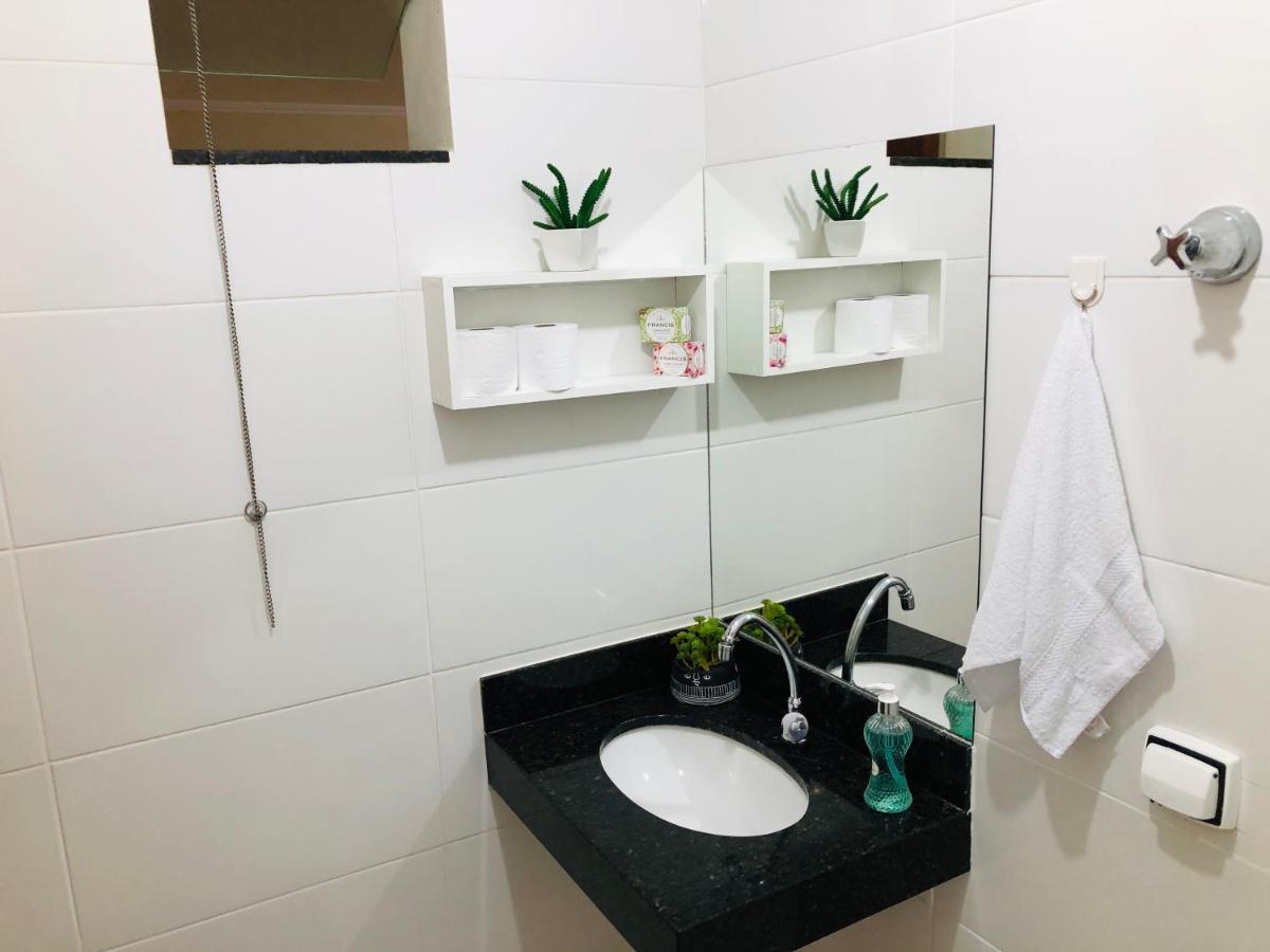 Apto Compacto Com Ar No Centro De Raul Soares-Mg Apartman Kültér fotó