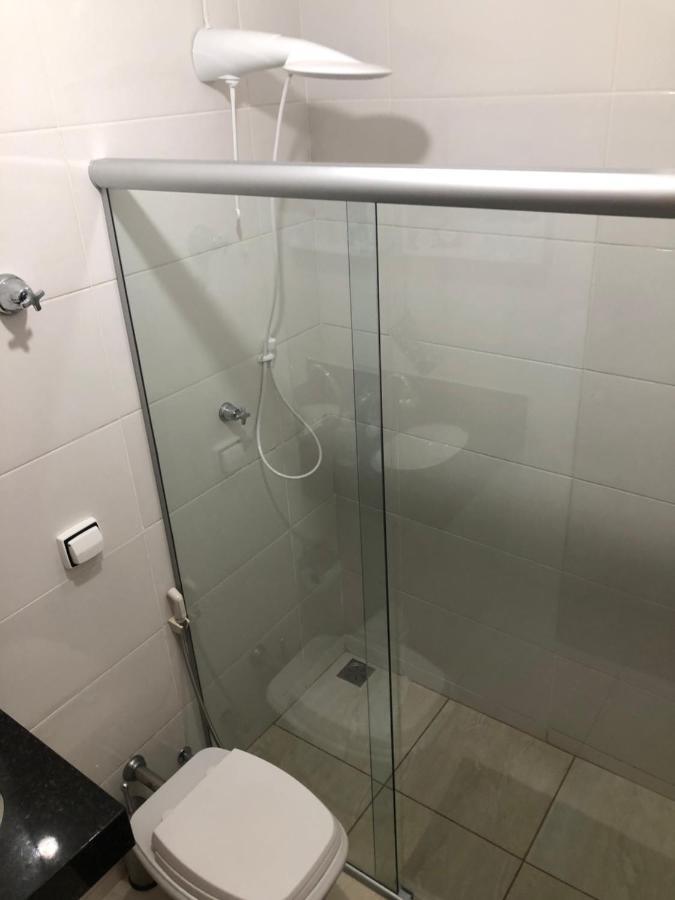Apto Compacto Com Ar No Centro De Raul Soares-Mg Apartman Kültér fotó